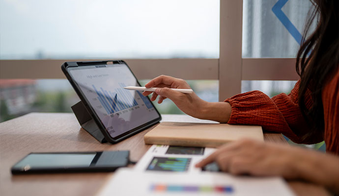 Business data analysis tablet