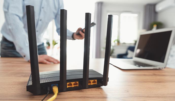 High-performance Wi-Fi router for whole-home wireless coverage