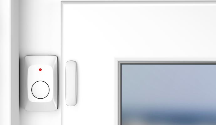 Wireless door contact sensor on entry door