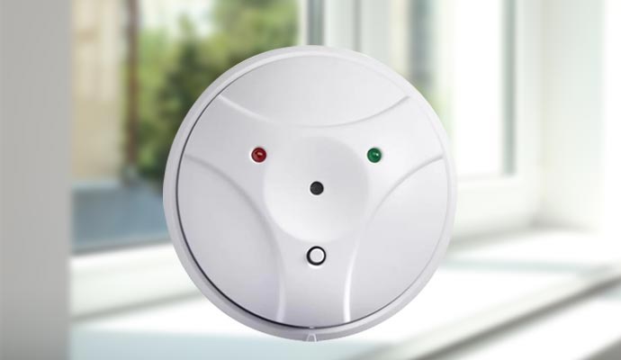 Wireless glass break detector for home security